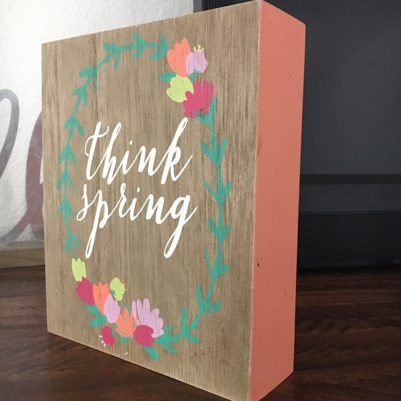 Spring Sign - Picture 1 of 4